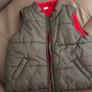 Boys old navy vest